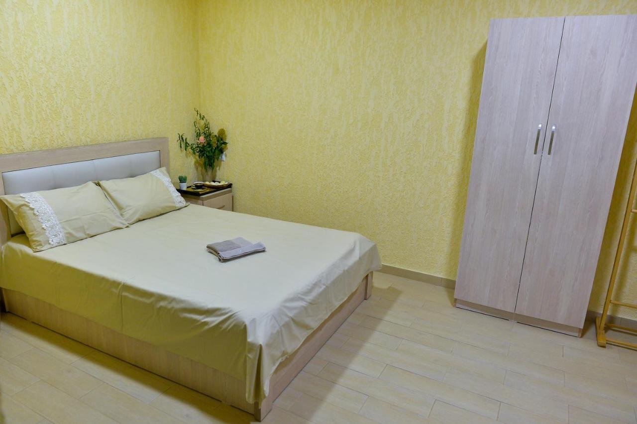 Pomegranate Hotel Кутаїсі Екстер'єр фото